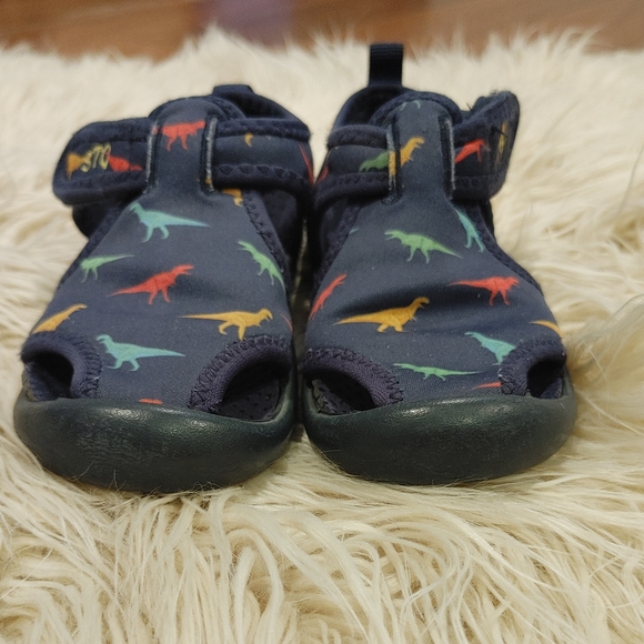 Toddler Size 9 Dino Sandal/Water Shoes - Picture 4 of 5